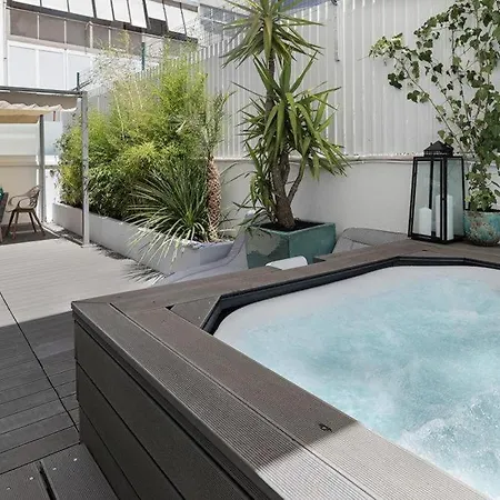 Flea Market Alfama House דירה