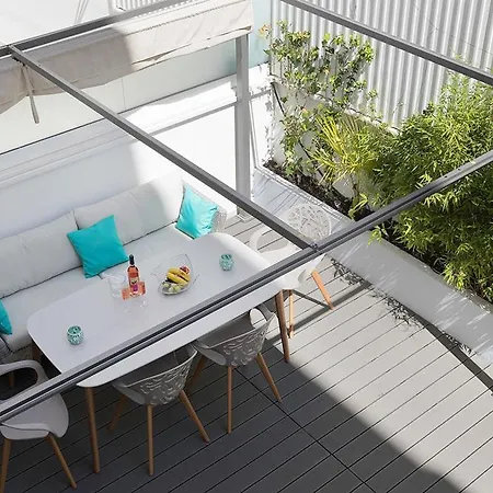 Flea Market Alfama House ליסבון